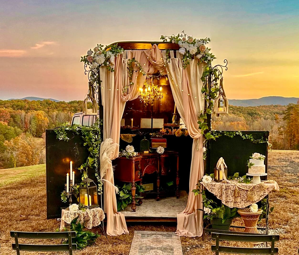 Ravenbrooke Elopements, sister co. of Nonni’s Bakery, elegance in a traveling venue for two. 